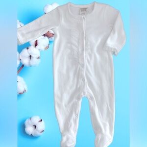 NEW Velvety First Impressions Sleeper White Cotton w/Sheer Trim Snap Front 3-6M